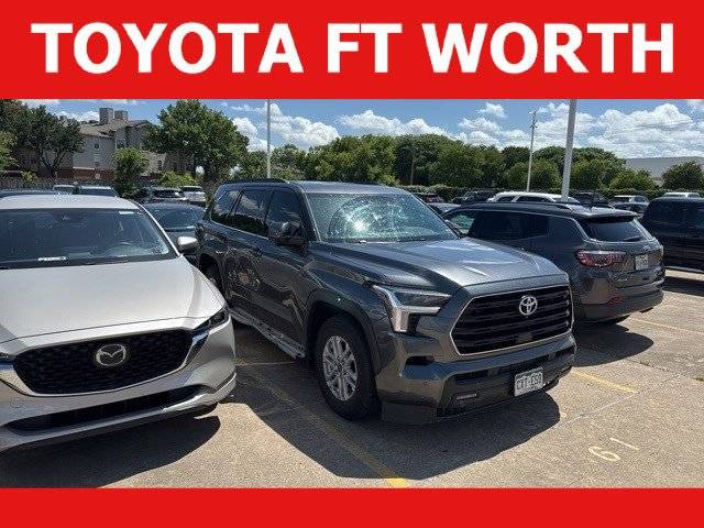 2023 Toyota Sequoia SR5 — SUV — 26,267 mi — Fort Worth, TX