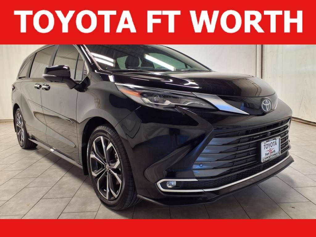 2025 Toyota Sienna Platinum — Minivan — 11,961 mi — Fort Worth, TX