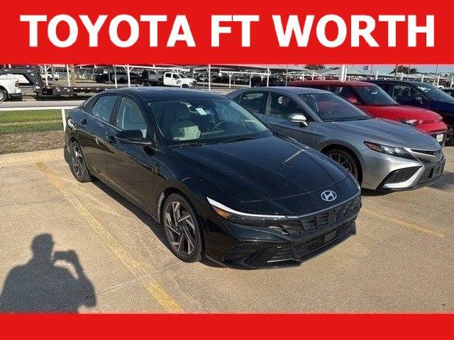 2024 Hyundai Elantra Limited — Sedan — 40,965 mi — Fort Worth, TX