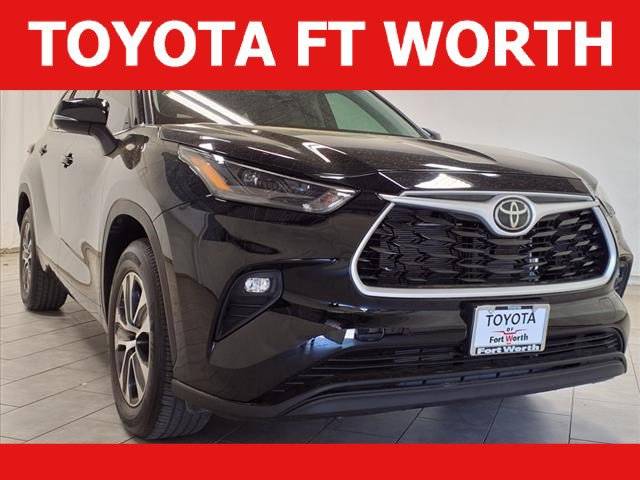 2022 Toyota Highlander XLE — SUV — 16,528 mi — Fort Worth, TX