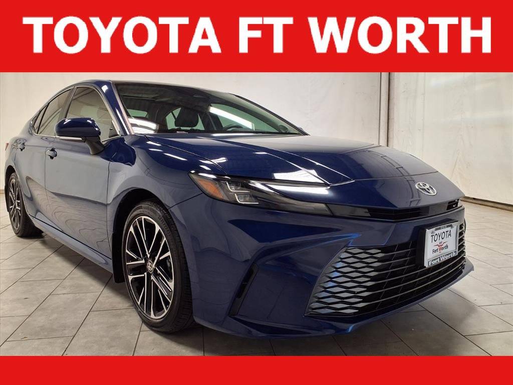 2025 Toyota Camry Hybrid XLE — Sedan — 15,369 mi — Fort Worth, TX