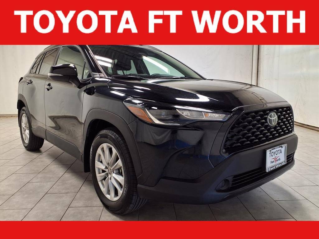 2025 Toyota Corolla Cross LE — SUV — 6,501 mi — Fort Worth, TX