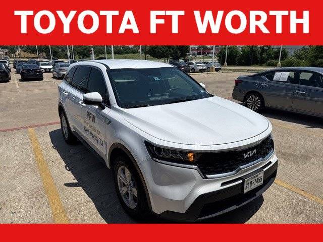 2022 Kia Sorento LX — SUV — 52,298 mi — Fort Worth, TX