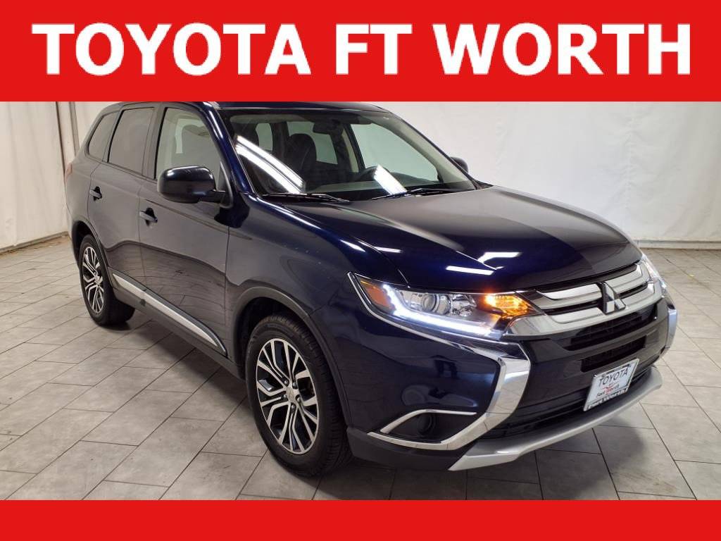 2018 Mitsubishi Outlander ES — SUV — 23,680 mi — Fort Worth, TX