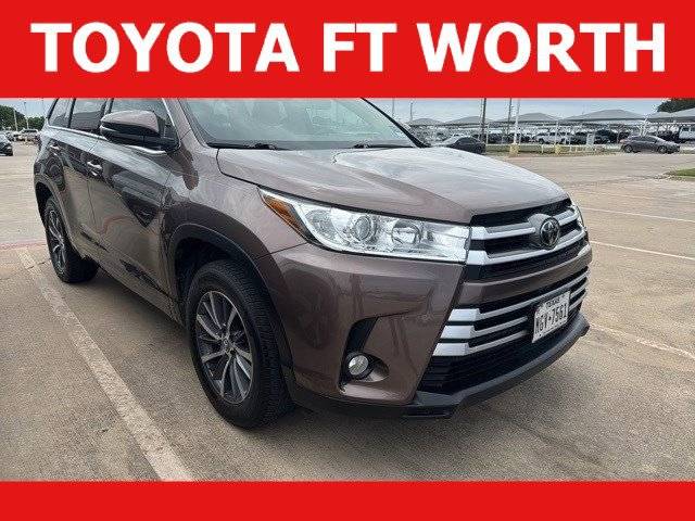 2017 Toyota Highlander XLE — SUV — 85,410 mi — Fort Worth, TX