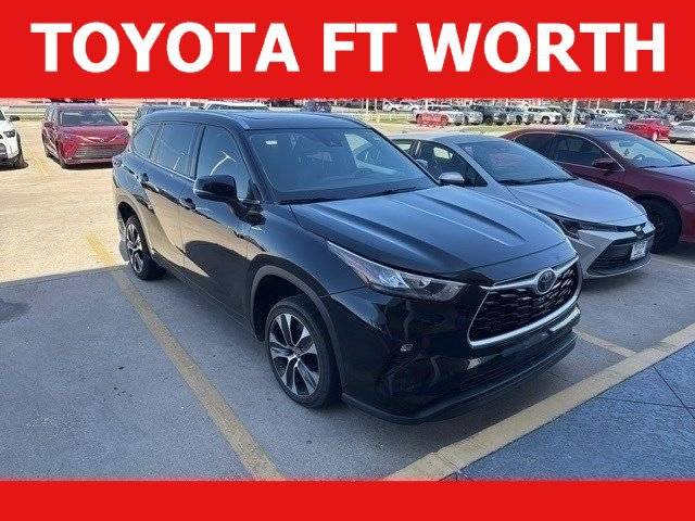2020 Toyota Highlander XLE — SUV — 96,860 mi — Fort Worth, TX