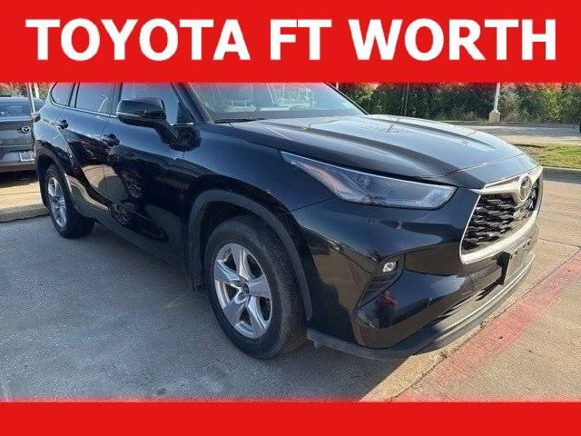 2024 Toyota Highlander LE — SUV — 35,727 mi — Fort Worth, TX