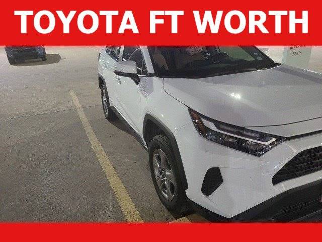 2024 Toyota RAV4 XLE — SUV — 8,100 mi — Fort Worth, TX