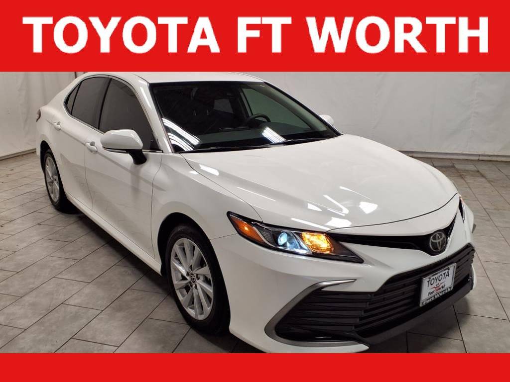 2022 Toyota Camry LE — Sedan — 22,734 mi — Fort Worth, TX