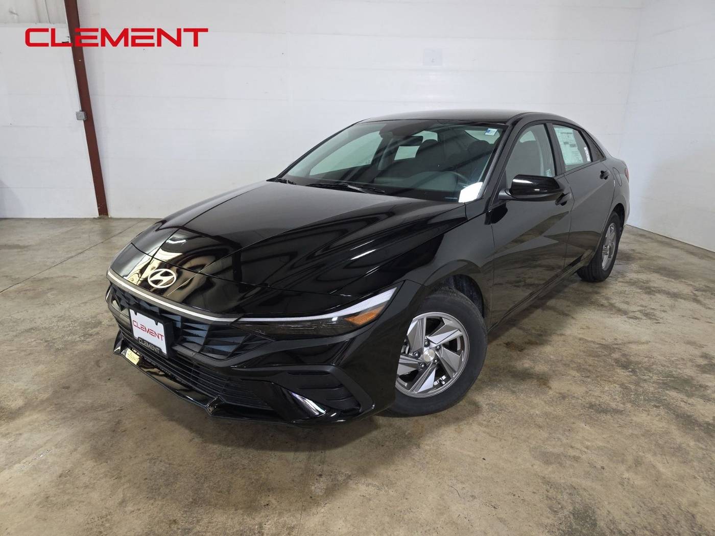 2025 Hyundai Elantra SE — Sedan — 6,400 mi — Wentzville, MO