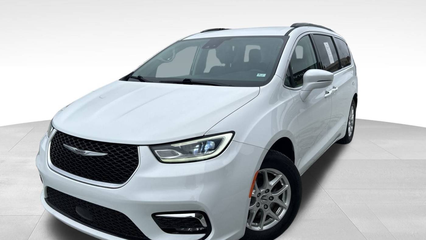 2022 Chrysler Pacifica Touring L — Minivan — 72,891 mi — Wentzville, MO