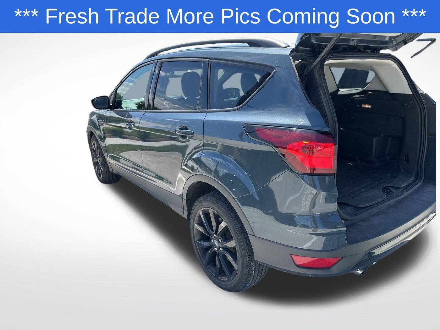2019 Ford Escape SE — SUV — 70,835 mi — Wentzville, MO
