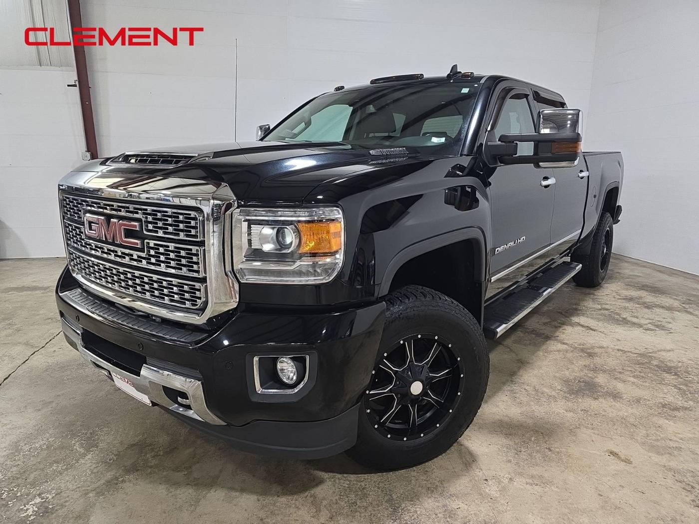 2019 GMC Sierra 3500HD Denali — Pickup Truck — 59,811 mi — Wentzville, MO