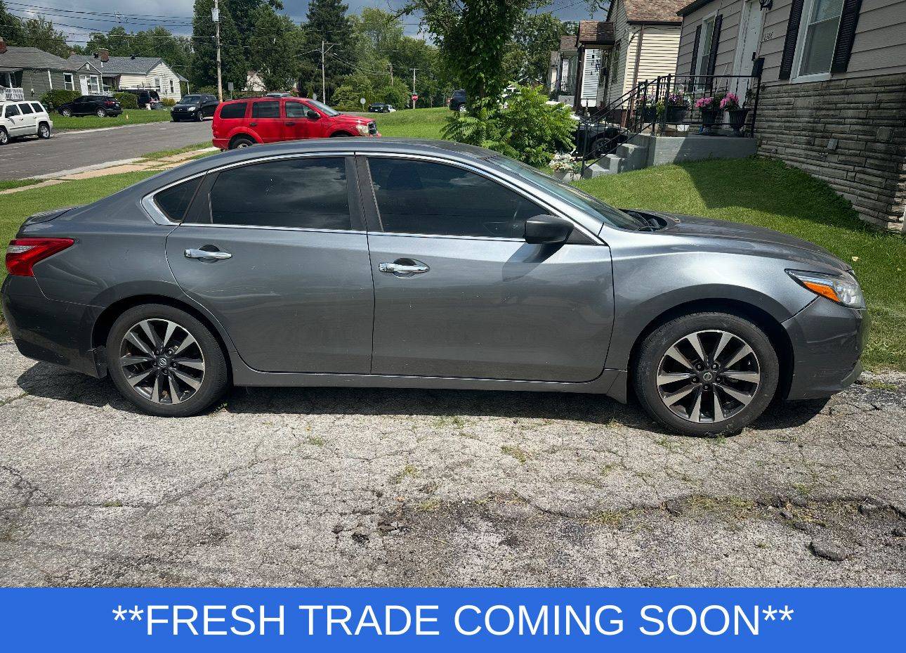 2016 Nissan Altima 2.5 SV — Sedan — 121,000 mi — Wentzville, MO