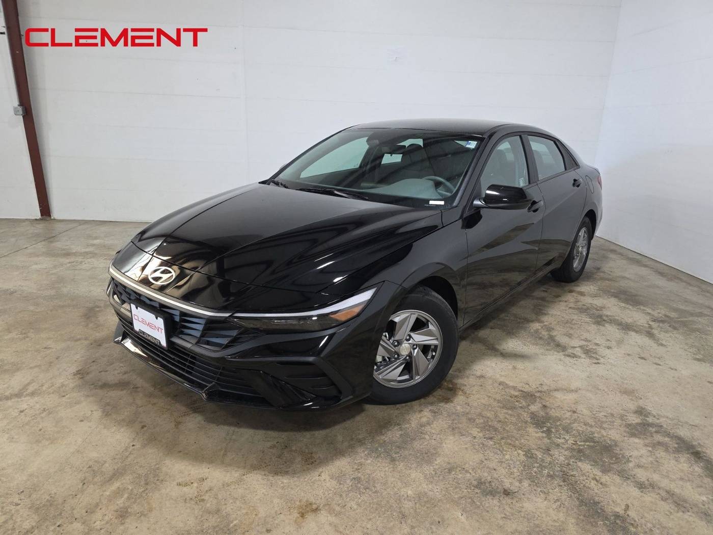 2025 Hyundai Elantra SE — Sedan — 7,030 mi — Wentzville, MO
