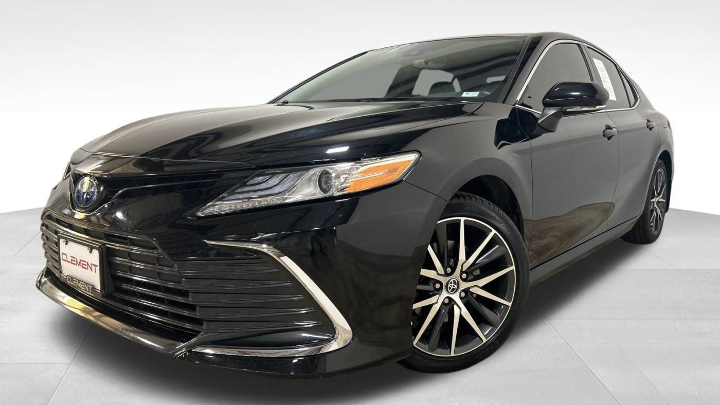 2022 Toyota Camry Hybrid XLE — Sedan — 78,332 mi — Wentzville, MO