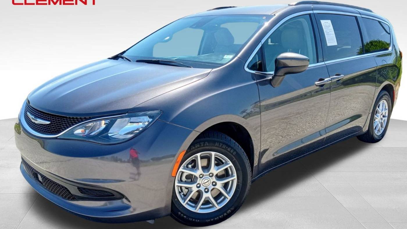 2021 Chrysler Voyager LXI — Minivan — 106,626 mi — Wentzville, MO