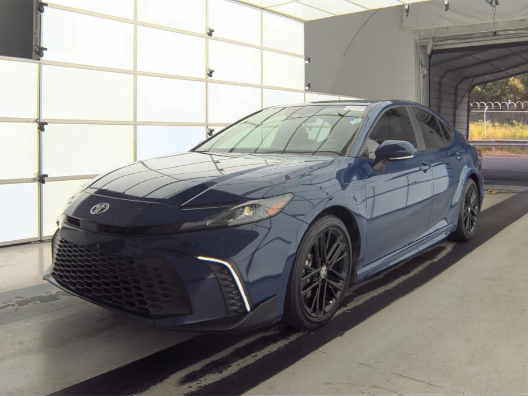 2025 Toyota Camry Hybrid LE — Sedan — 35,782 mi — Temple Hills, MD