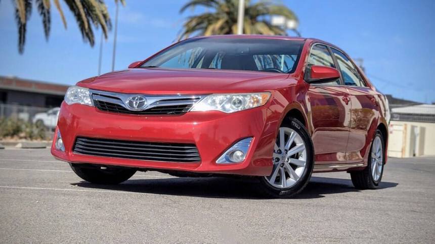 2014 Toyota Camry SE V6 — Sedan — 92,896 mi — Las Vegas, NV