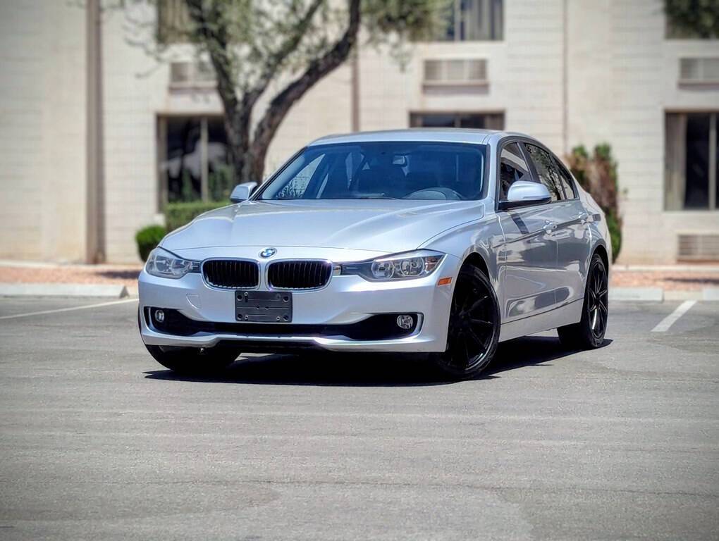 2013 BMW 3 Series 320i