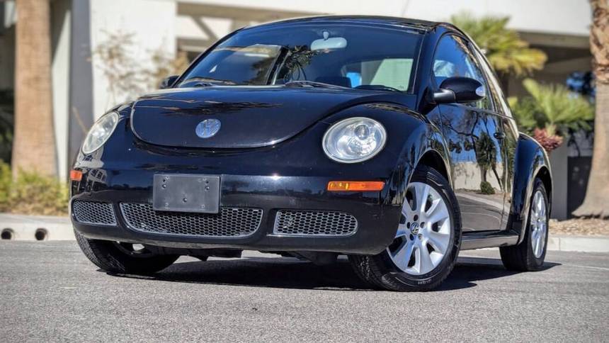 2009 Volkswagen New Beetle S — Hatchback — 92,825 mi — Las Vegas, NV