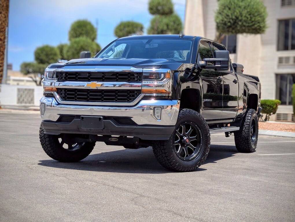 2017 Chevrolet Silverado 1500 LT — Pickup Truck — 122,418 mi — Las Vegas, NV
