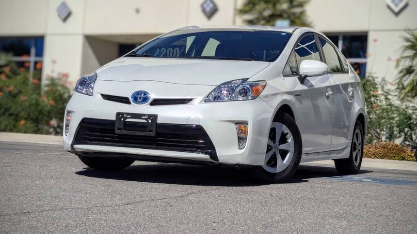 2015 Toyota Prius Three — Hatchback — 56,937 mi — Las Vegas, NV
