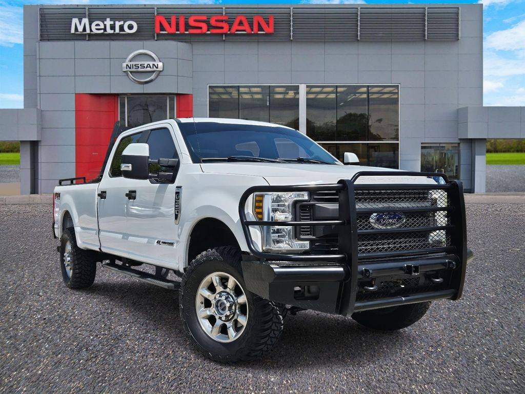 2019 Ford Super Duty F-350 XL — Pickup Truck — 75,859 mi — Dallas, TX