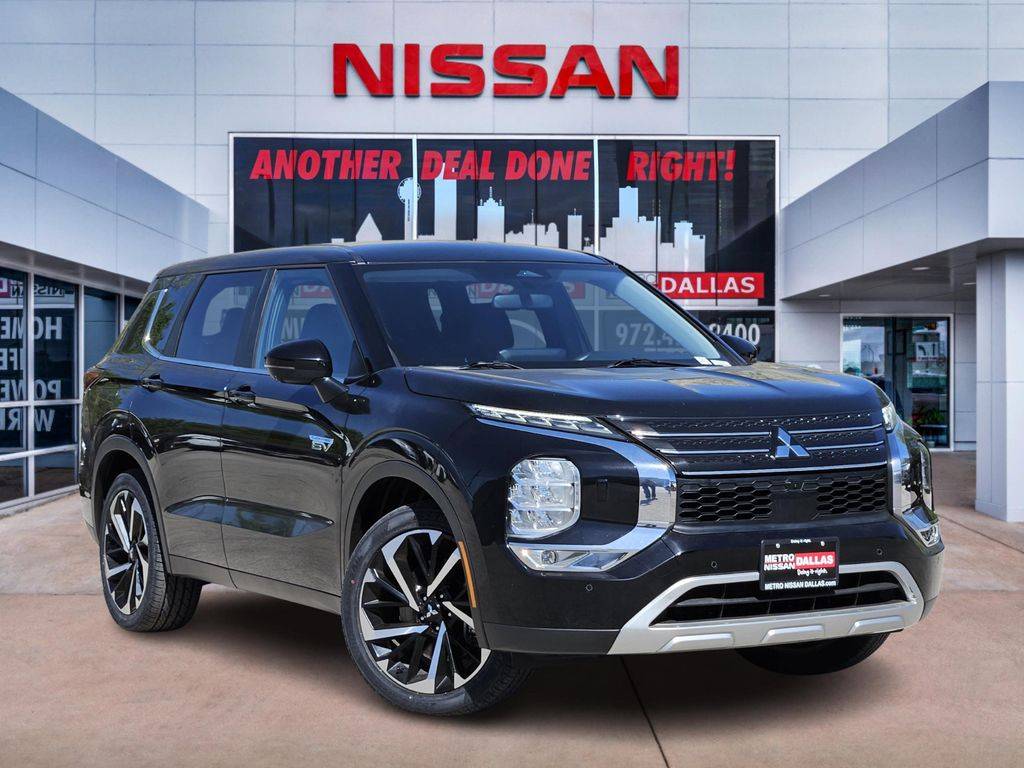 2023 Mitsubishi Outlander Plug-In Hybrid SE — SUV — 22,052 mi — Dallas, TX