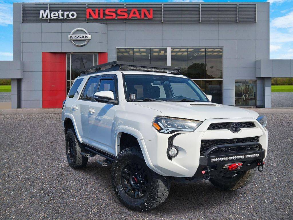 2018 Toyota 4Runner TRD Off Road Premium — SUV — 88,500 mi — Dallas, TX
