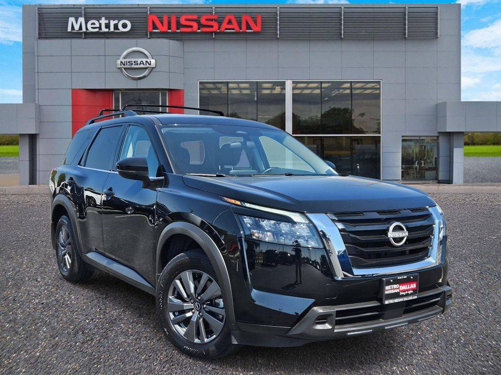 2024 Nissan Pathfinder SV — SUV — 18,462 mi — Dallas, TX