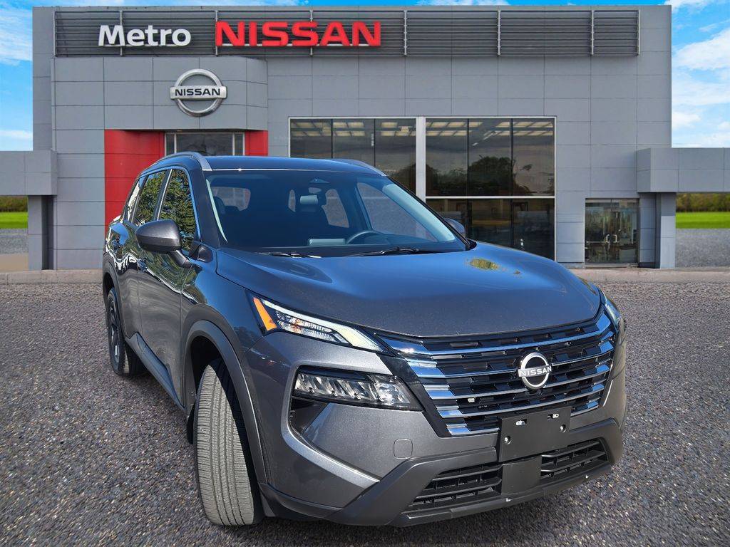 2025 Nissan Rogue SV — SUV — 4,222 mi — Dallas, TX