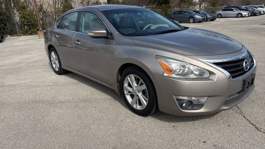 2014 Nissan Altima 2.5 SV — Sedan — 141,097 mi — Dallas, TX