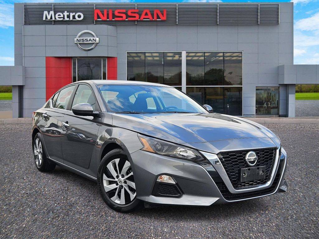 2022 Nissan Altima S — Sedan — 18,244 mi — Dallas, TX