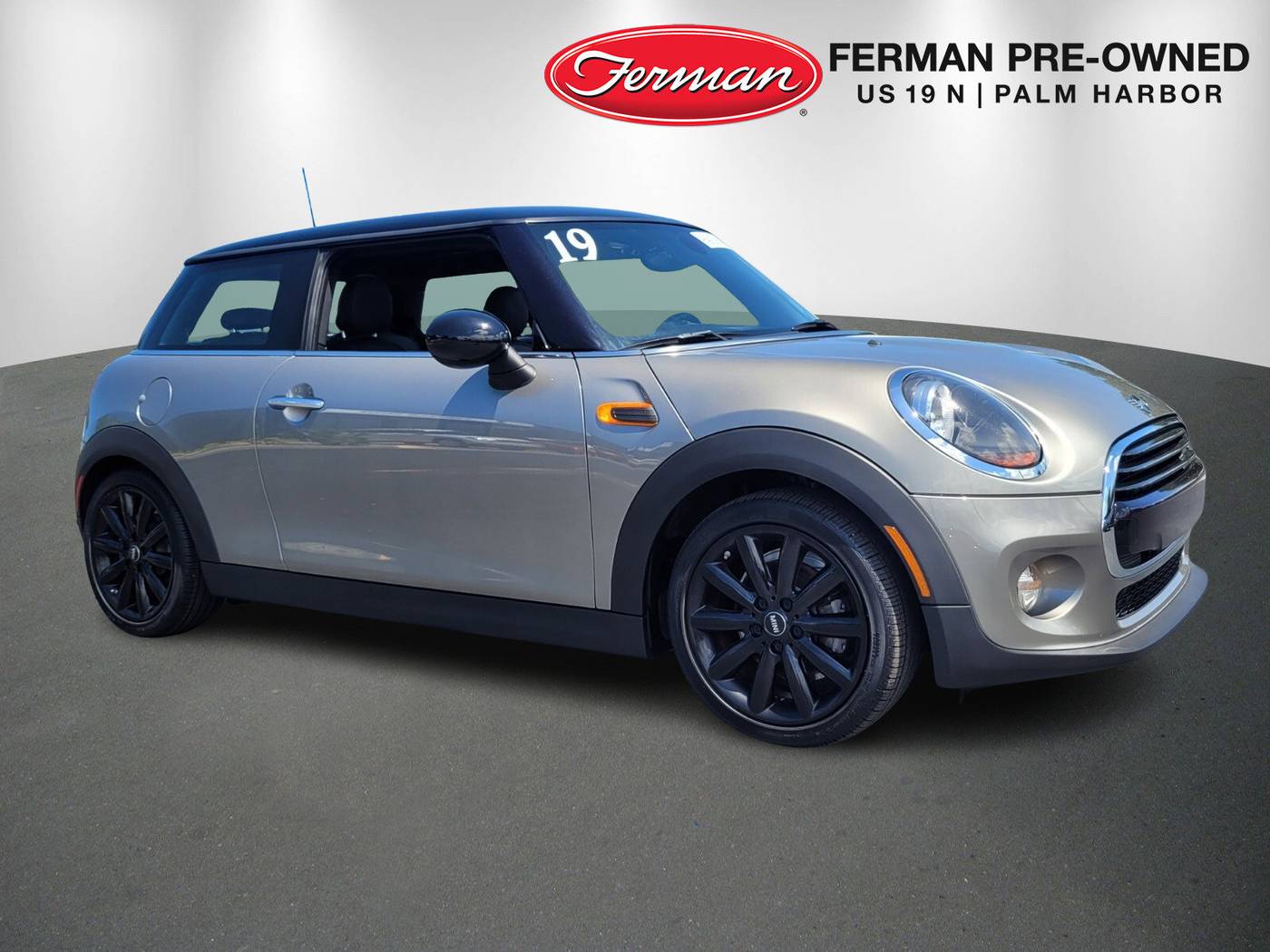 2019 MINI Hardtop Oxford Edition — Hatchback — 22,885 mi — Palm Harbor, FL