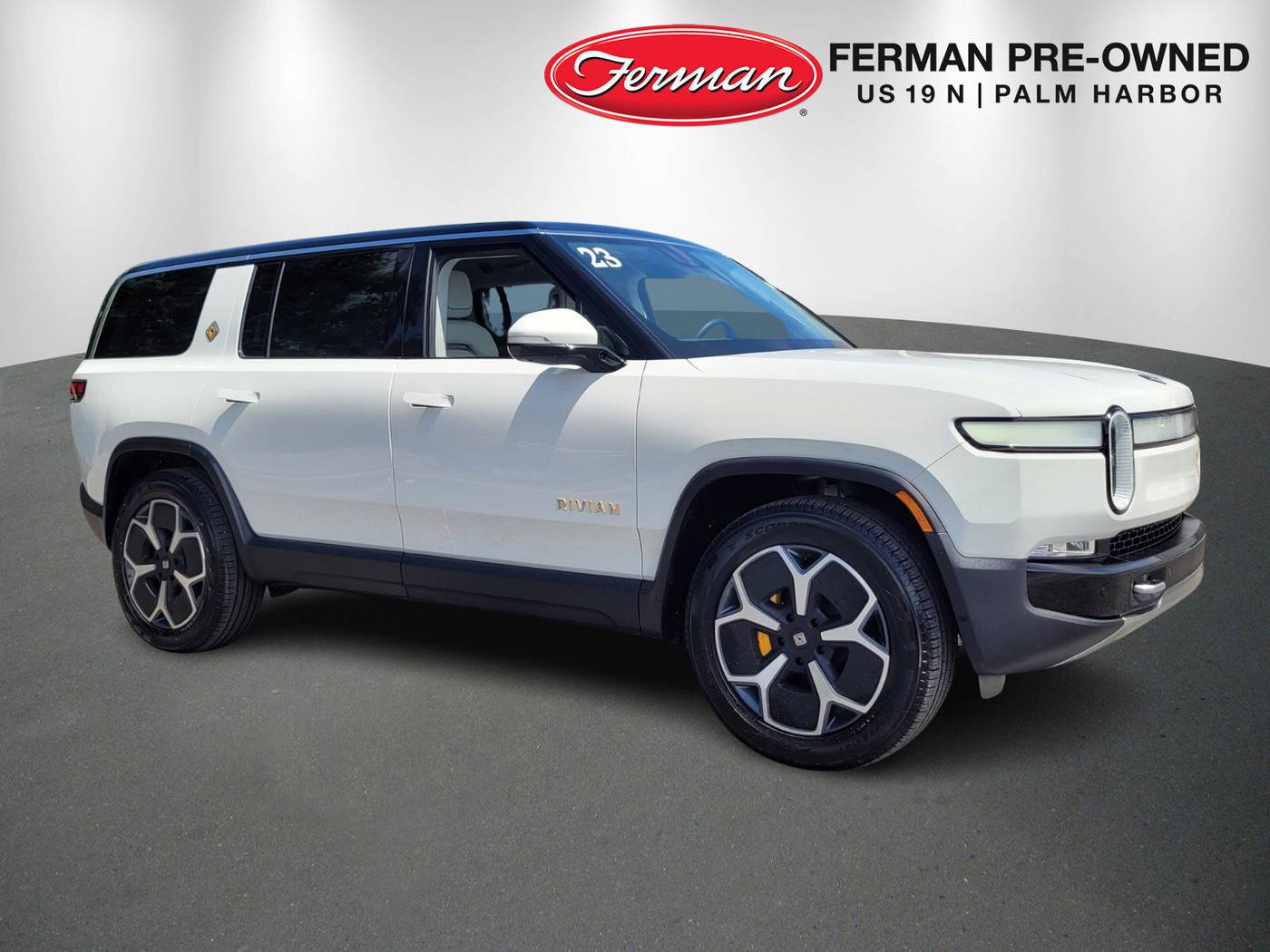 2023 Rivian R1S