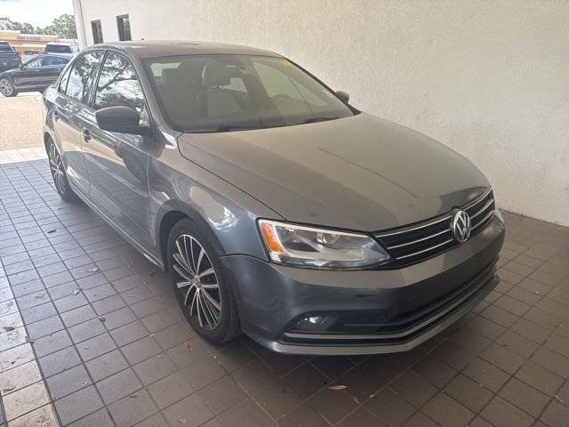 2016 Volkswagen Jetta 1.8T Sport — Sedan — 83,525 mi — Palm Harbor, FL