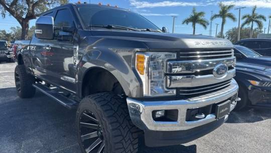 2017 Ford Super Duty F-250 Lariat — Pickup Truck — 81,683 mi — Palm Harbor, FL