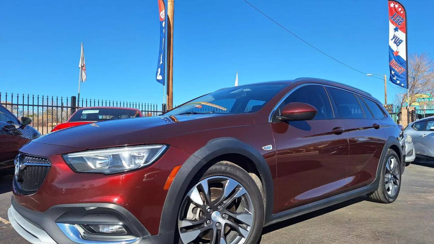 2018 Buick Regal TourX Preferred For Sale in Albuquerque, NM