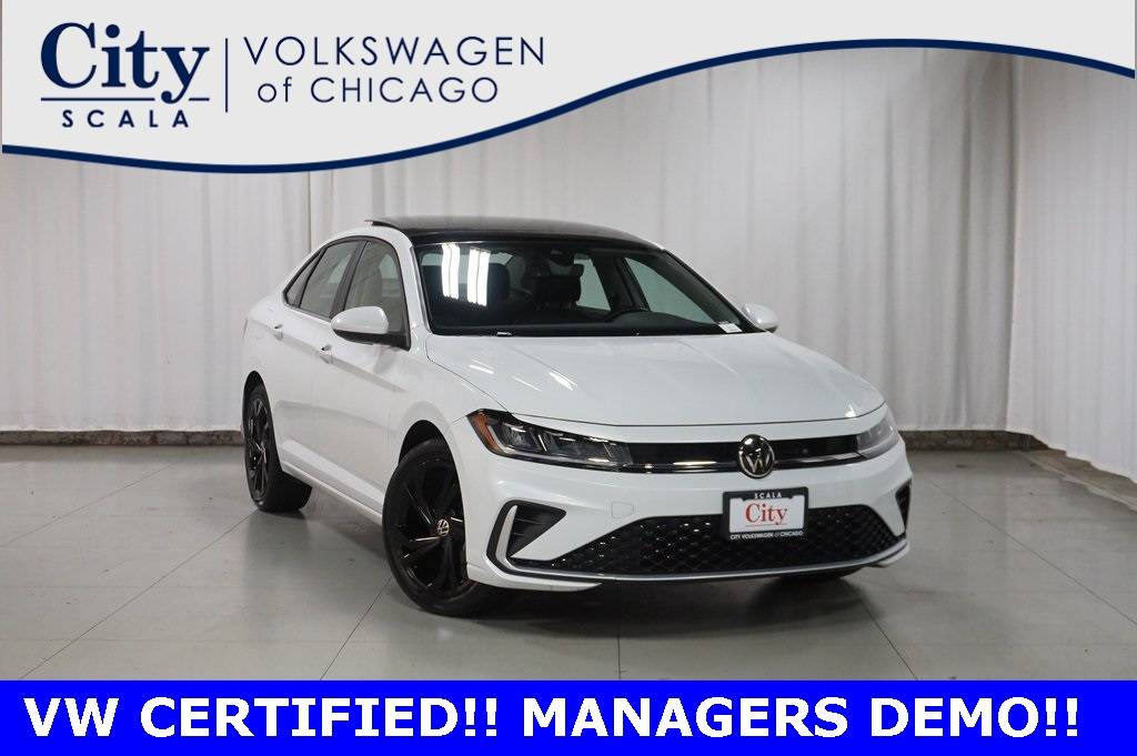 2025 Volkswagen Jetta SE — Sedan — 9,470 mi — Chicago, IL