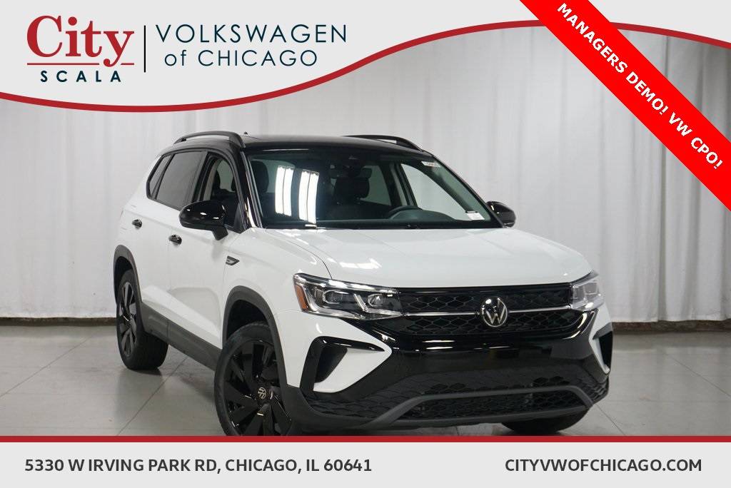 2024 Volkswagen Taos SE Black — SUV — 8,563 mi — Chicago, IL