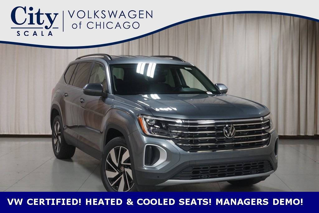 2024 Volkswagen Atlas SE with Technology — SUV — 8,424 mi — Chicago, IL