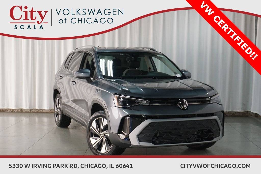 2025 Volkswagen Taos SE — SUV — 9,801 mi — Chicago, IL