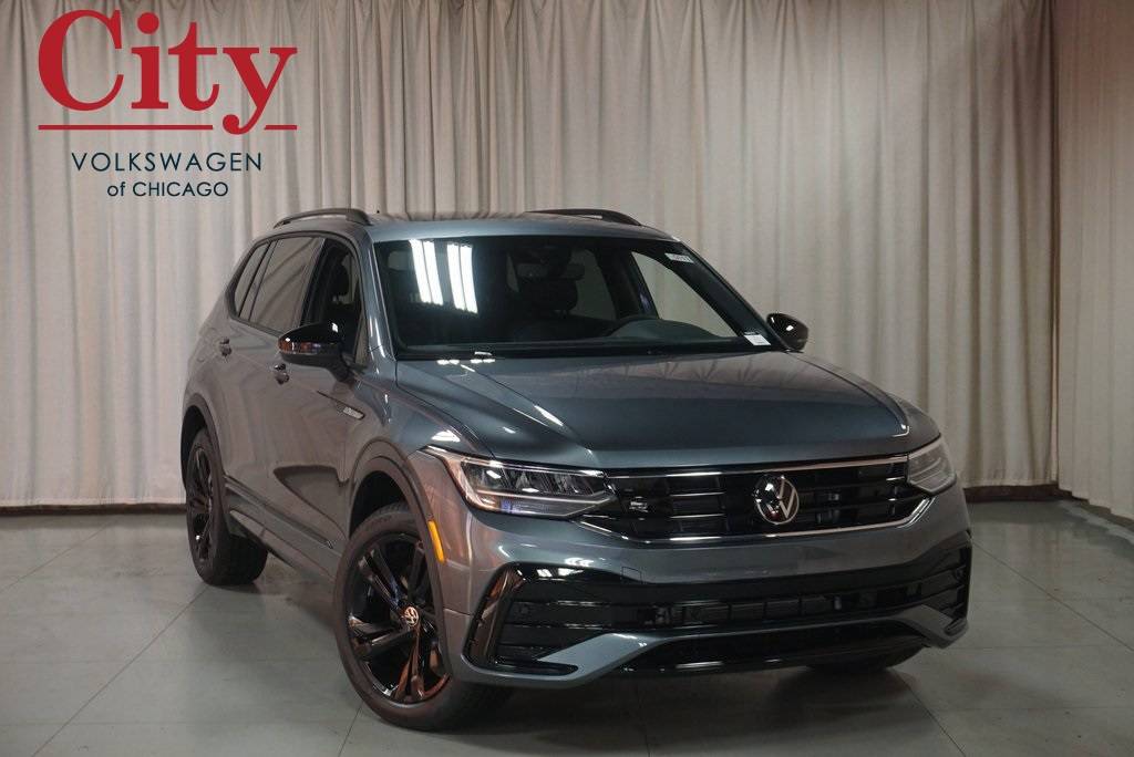 2024 Volkswagen Tiguan SE R-Line Black — SUV — 9,041 mi — Chicago, IL