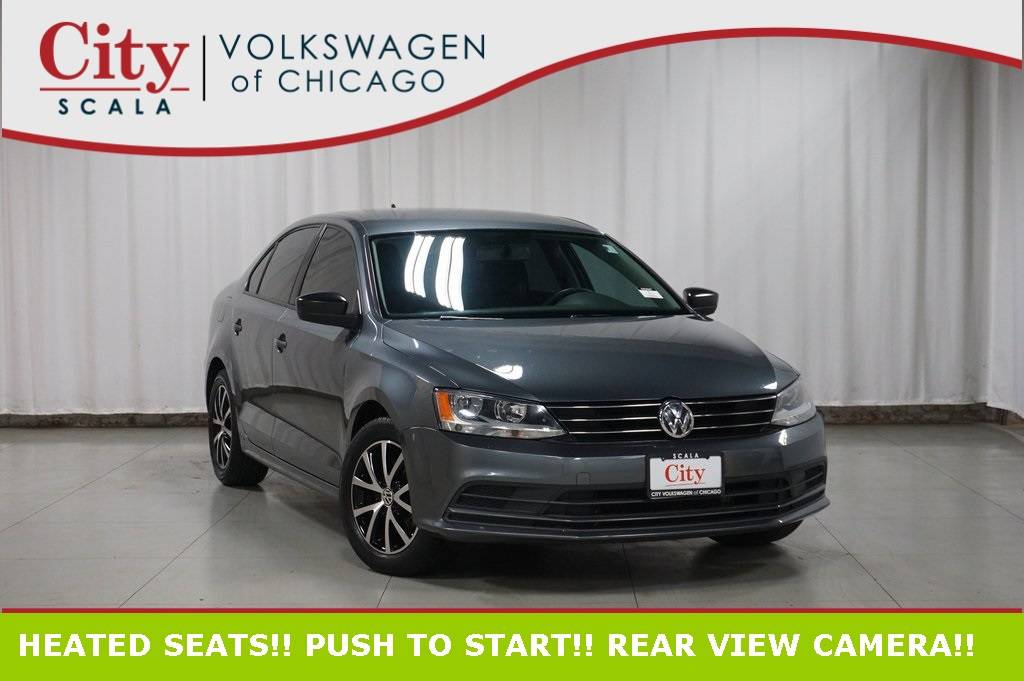 2016 Volkswagen Jetta 1.4T SE — Sedan — 101,344 mi — Chicago, IL