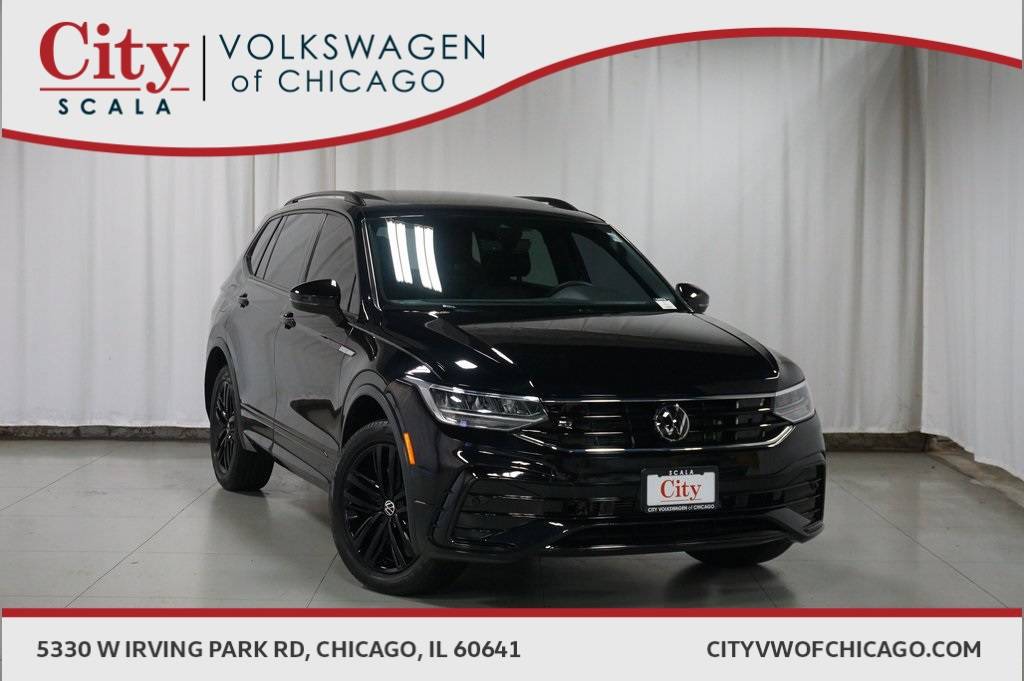 2022 Volkswagen Tiguan SE R-Line Black — SUV — 46,945 mi — Chicago, IL