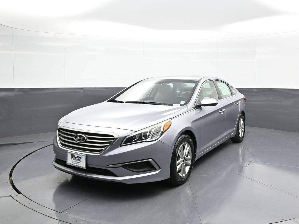 2017 Hyundai Sonata Base — Sedan — 39,074 mi — Brooklyn, NY