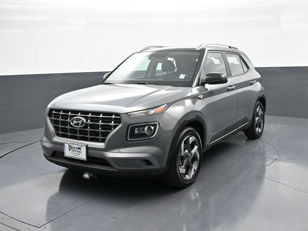 2022 Hyundai Venue Limited — SUV — 12,636 mi — Brooklyn, NY
