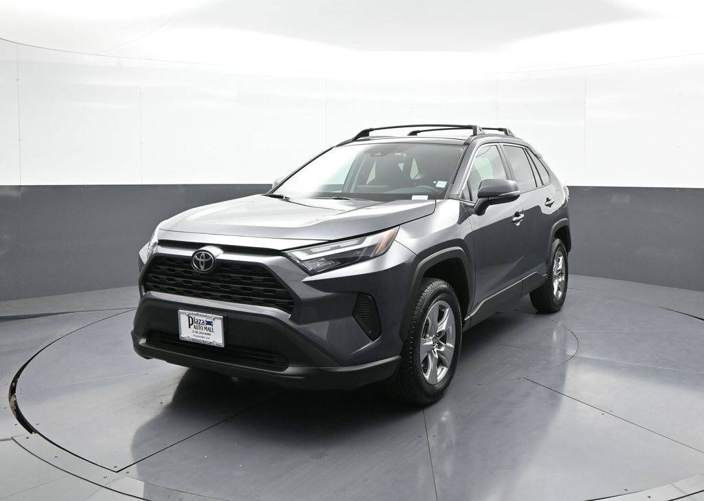2022 Toyota RAV4 XLE — SUV — 26,698 mi — Brooklyn, NY
