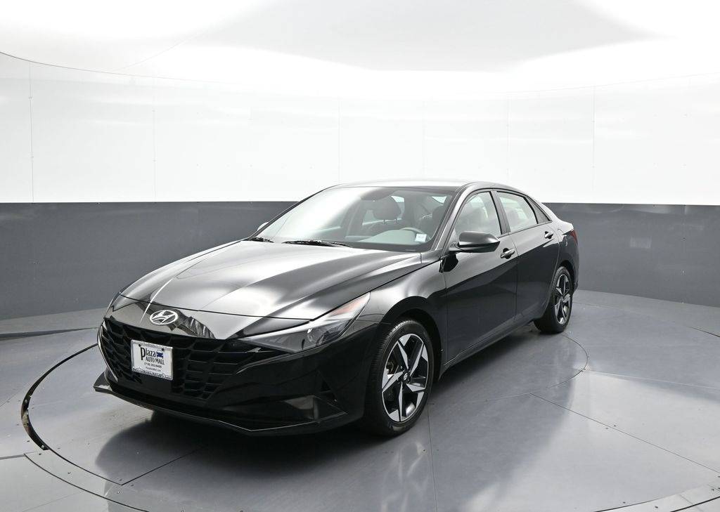 2023 Hyundai Elantra SEL — Sedan — 5,248 mi — Brooklyn, NY